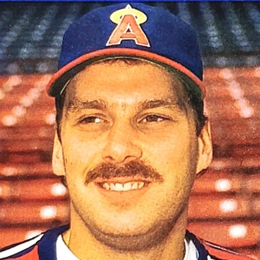 1991 Score Willie Fraser #96 California Angels Pitcher MLB Baseball Card NM